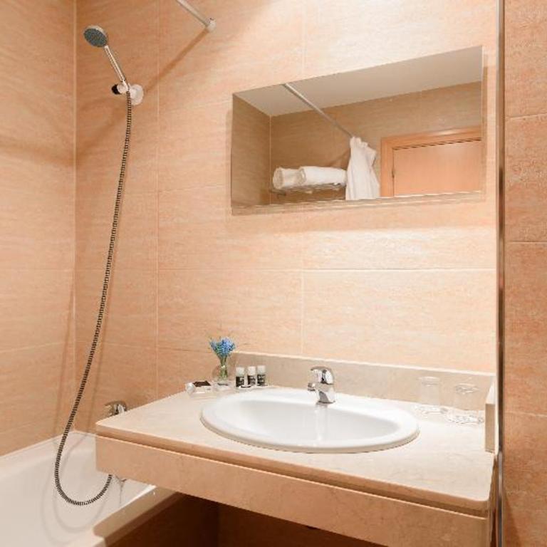 Aparthotel Exe Campus San Mamés - Habitación Doble - 2 camas - 4