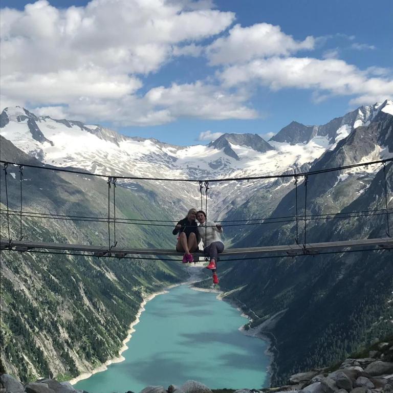 Landhaus Katharina bis 5 Personen mit Saunachalet und Blick auf die Bergwelt des Zillertals - Apartment mit Blick auf die Berge - 35