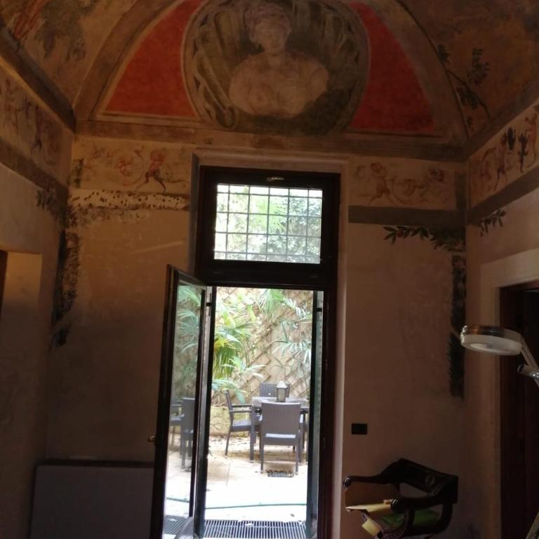 Palazzo Rinascimentale con affreschi - Appartamento - 15
