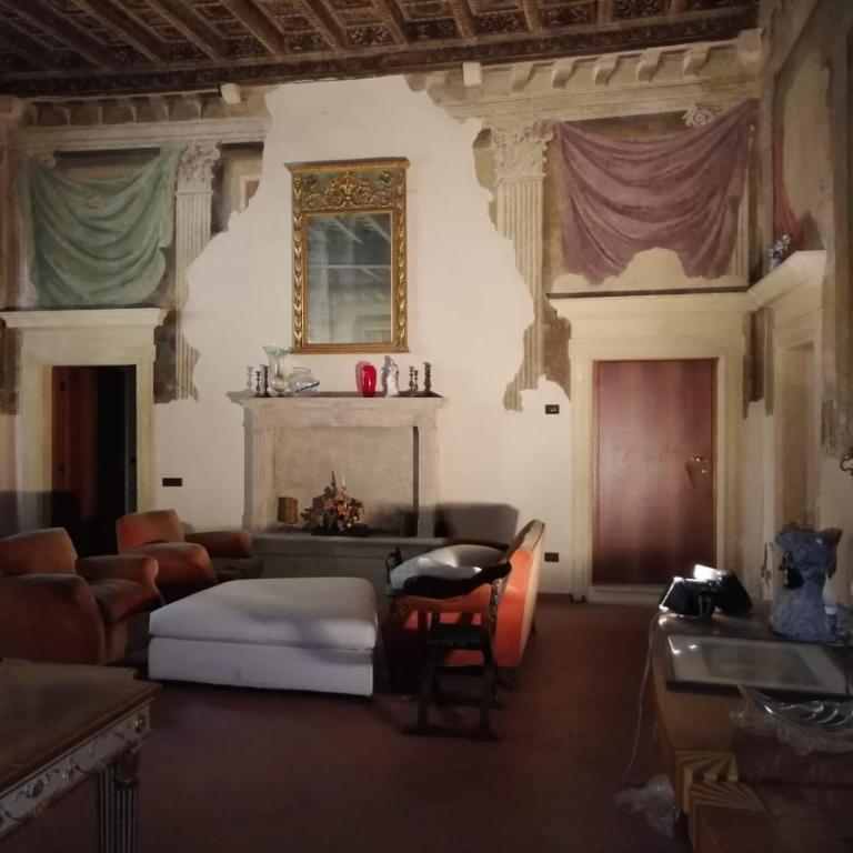 Palazzo Rinascimentale con affreschi - Appartamento - 5