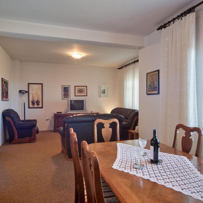 BOR - The Entire Home with Sea view - Apartment - 9