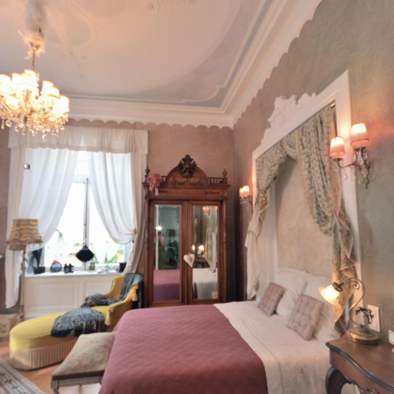 Castelnau - Chambre Triple - 8