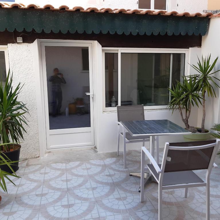 LE TRANSAT 40m de la plage - Appartement - 13