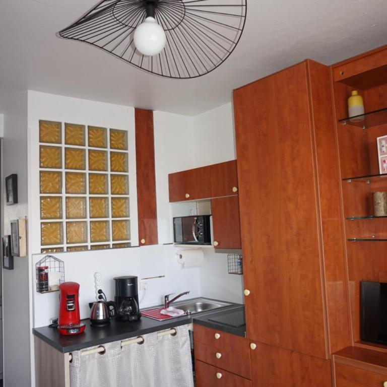 L'Horizon, studio tout confort, vue panoramique - One-Bedroom Apartment - 5