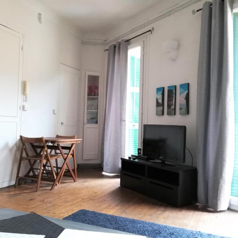 Charmant studio climatisé centre Villefranche sur mer - Appartement 1 Chambre - 2