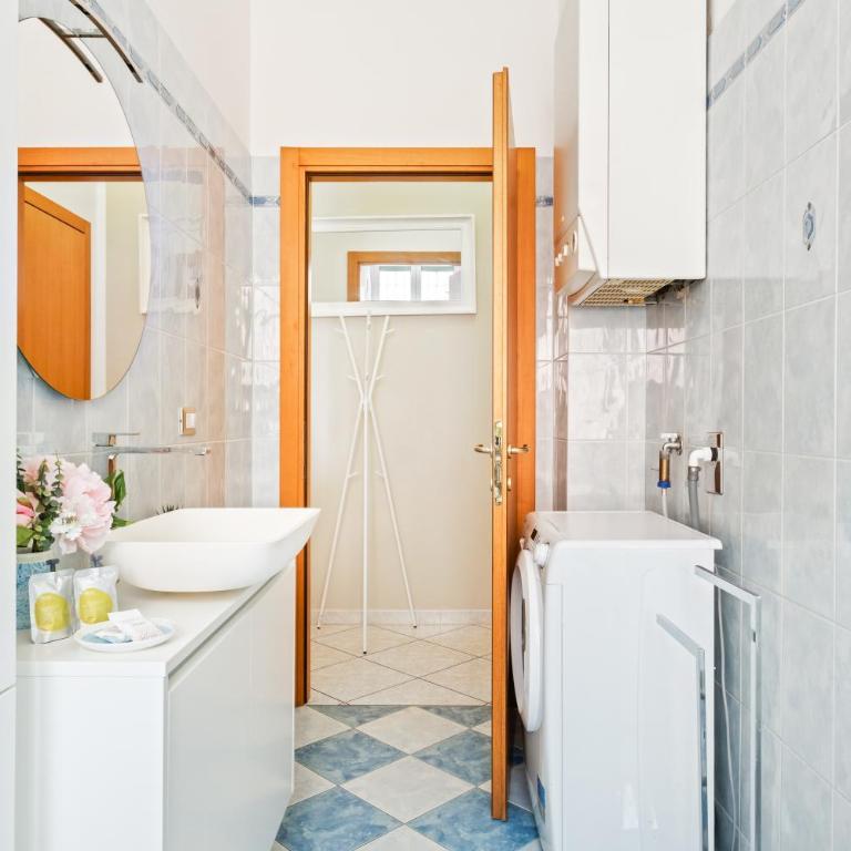 GuestHost - Giardino Vignoli Functional Apartment - One-Bedroom Apartment - 9
