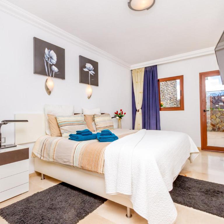 Casa Holmston, Duplex villa with hot tub in Anfi Tauro Topaz - Casa de 3 dormitorios - 32