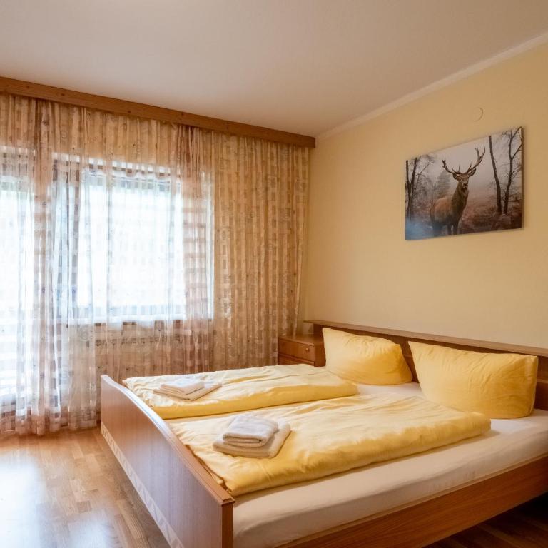 Village Apartments - Apartment - 2