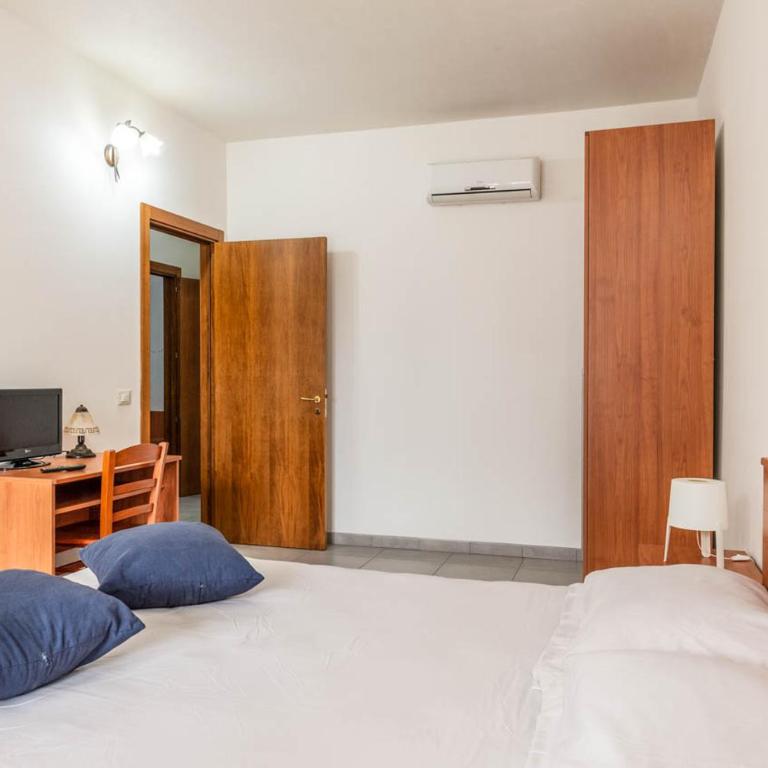 Residence Catona - Appartement 3 Chambres - 12