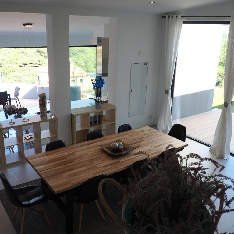 Casa Lou, architect villa with heated pool at Begur, 470m2 - Villa con piscina privada - 22