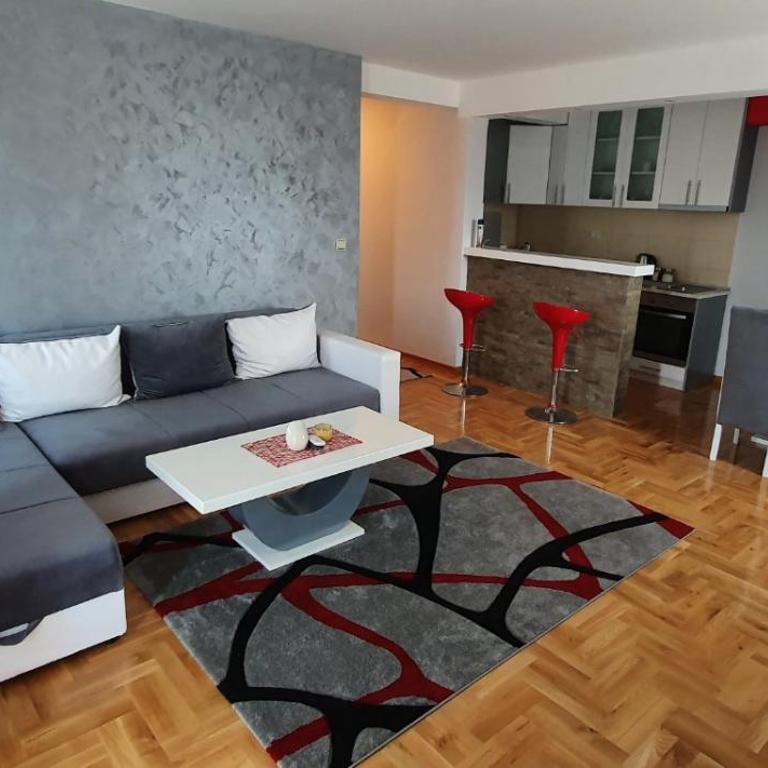 KIKI LUX Apartment - One-Bedroom Apartment - 10