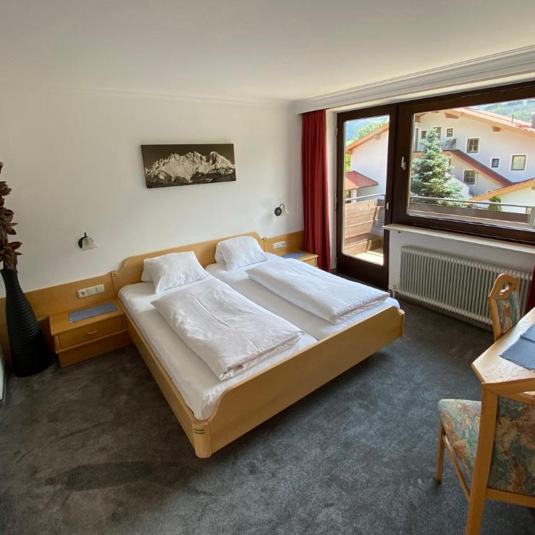Pension Franglhof by Apartment Managers - Apartment mit Blick auf die Berge - 5