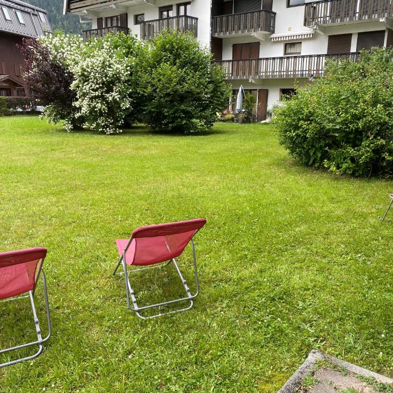 Appartement style chalet avec grande terrasse et parking prive - Apartment mit 1 Schlafzimmer - 24