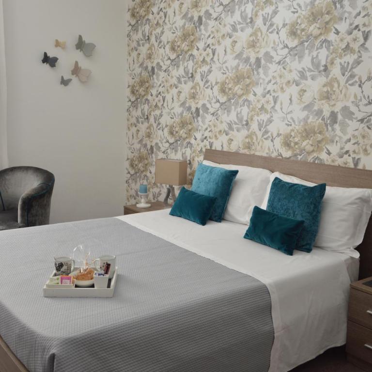 Nobilcasa Suites - Suite Standard con Bagno Privato Esterno - 1