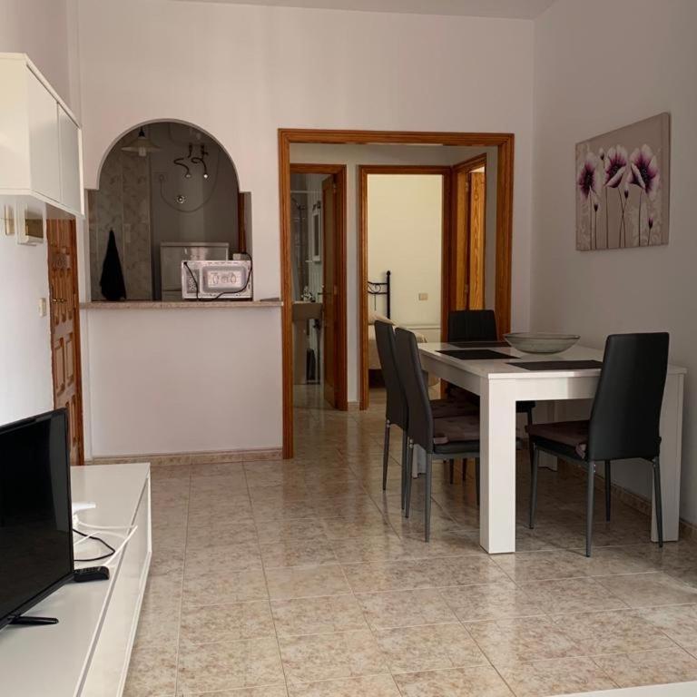 calle Eusebio Carballo II - Apartamento de 2 dormitorios - 23