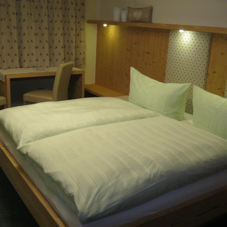 Gästehaus Sahler - Doppelzimmer - 6