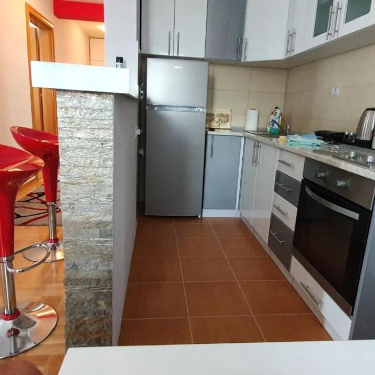 KIKI LUX Apartment - One-Bedroom Apartment - 9