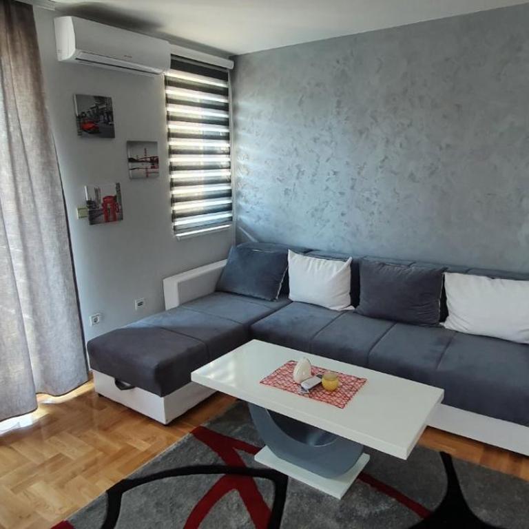KIKI LUX Apartment - One-Bedroom Apartment - 5