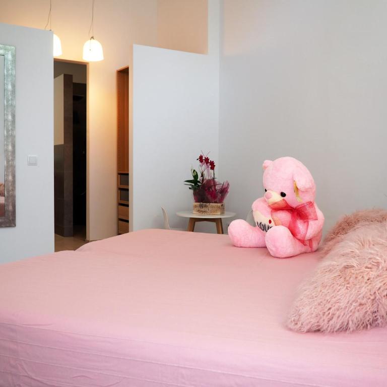Casa Lou, architect villa with heated pool at Begur, 470m2 - Villa con piscina privada - 33