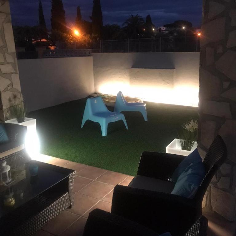 Casa en L Escala con piscina y WIFI free - Casa de 4 dormitorios - 21