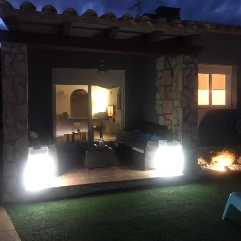 Casa en L Escala con piscina y WIFI free - Casa de 4 dormitorios - 4