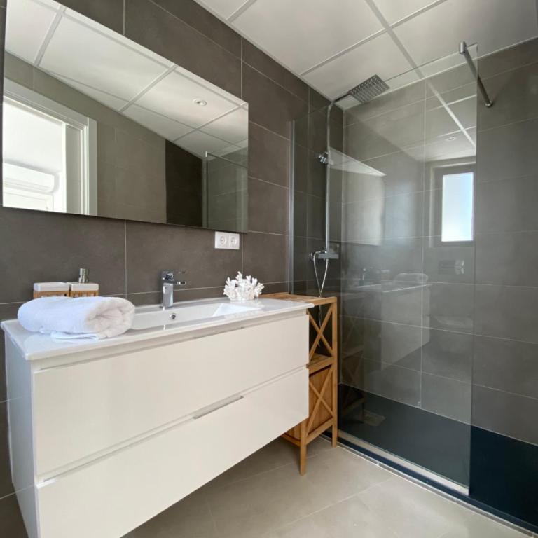 Aticos Concepción Centro - Apartamento de 1 dormitorio - 10