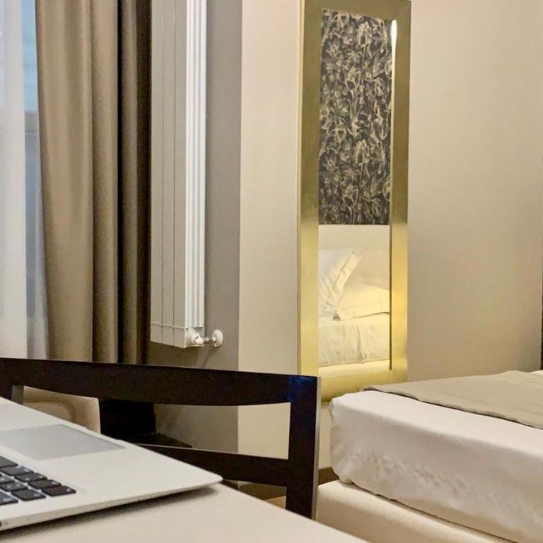 INTOMILAN Galleria Duomo I Boutique & Design Aparthotel - Superior Double or Twin Room - 4