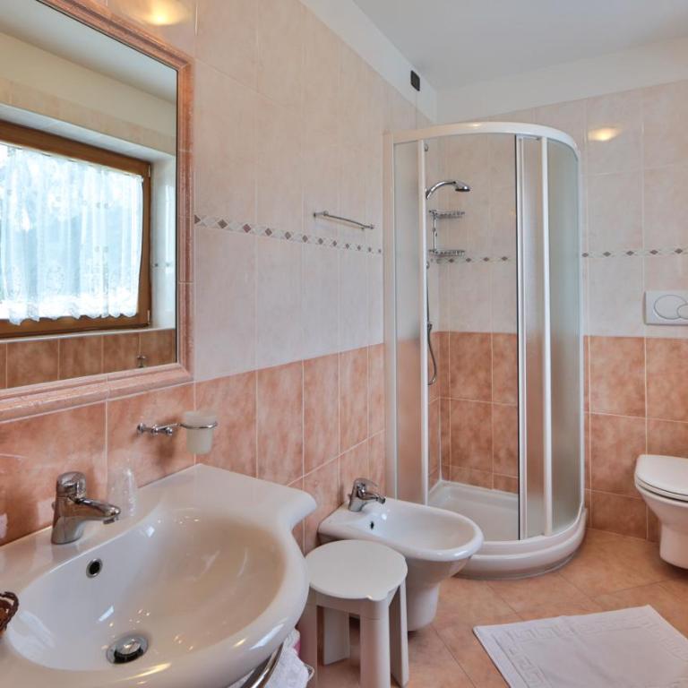 Hotel Fai - Superior Double or Twin Room with Mountain View - 4