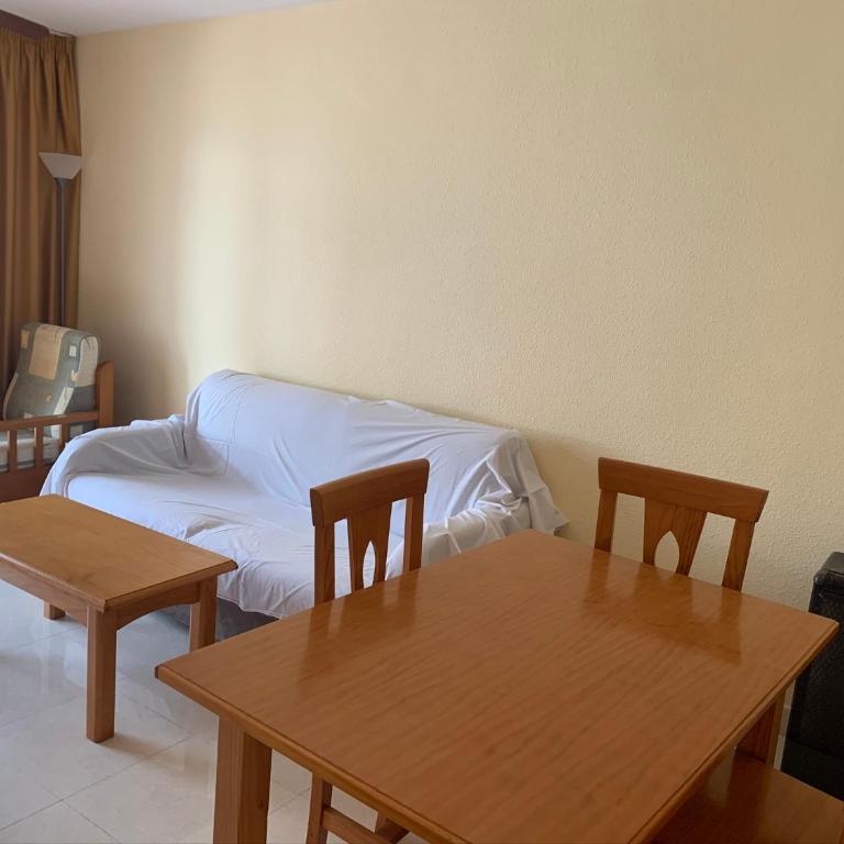 SERVICE APART LAZARO- Apartamentos Aguamarina 46 - Apartamento de 2 dormitorios - 4