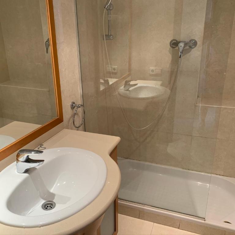 SERVICE APART LAZARO- Apartamentos Aguamarina 46 - Apartamento de 2 dormitorios - 11