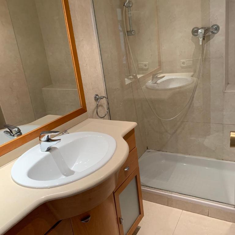SERVICE APART LAZARO- Apartamentos Aguamarina 46 - Apartamento de 2 dormitorios - 17