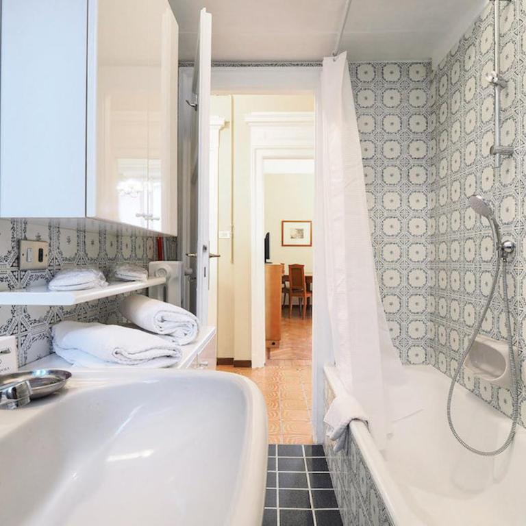 Contempora Apartments - Piazza Grandi 3 - Two-Bedroom Apartment - 14