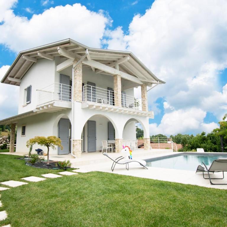 Villa Bocciolo, piscina, giardino, vasca idromassaggio - Villa Deluxe - 14