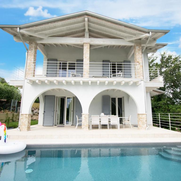 Villa Bocciolo, piscina, giardino, vasca idromassaggio - Villa Deluxe - 6