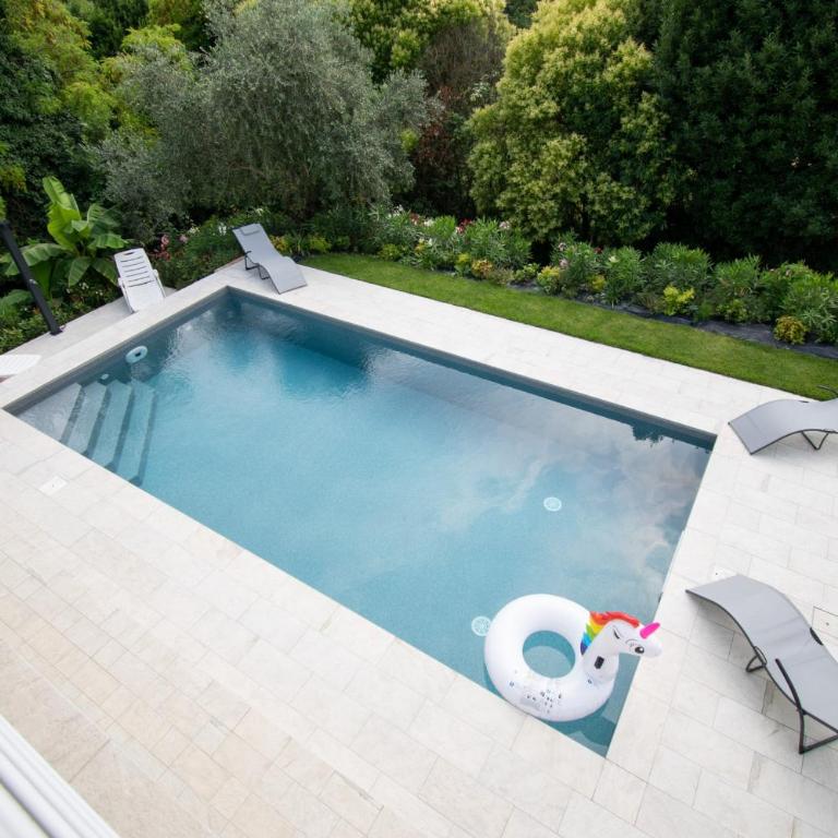Villa Bocciolo, piscina, giardino, vasca idromassaggio - Villa Deluxe - 22