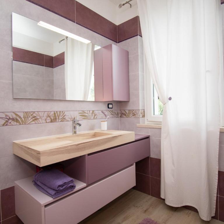 Villa Bocciolo, piscina, giardino, vasca idromassaggio - Villa Deluxe - 52
