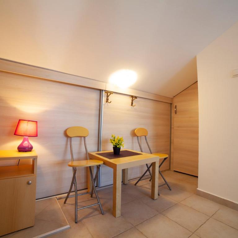 Leut Apartments - Dupleks Apartman - 7