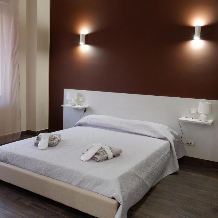 B&B Leus Appartment - Camera Matrimoniale con Balcone - 5