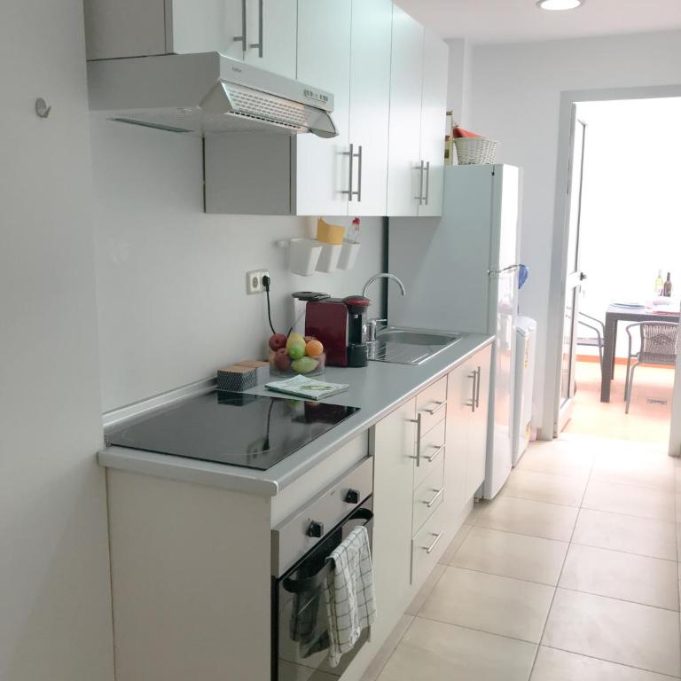 Citybeach - parking & wifi - Apartamento de 3 dormitorios - 7