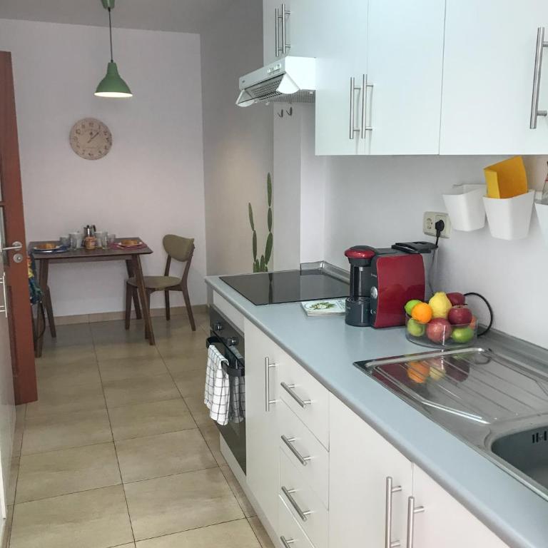 Citybeach - parking & wifi - Apartamento de 3 dormitorios - 3