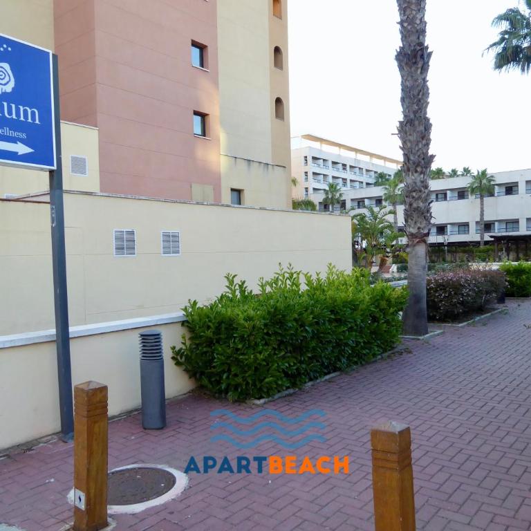 APARTBEACH AGUSTINA ARAGON CLIMATIZADO y VISTAS PLAYA - Two-Bedroom Apartment - 32