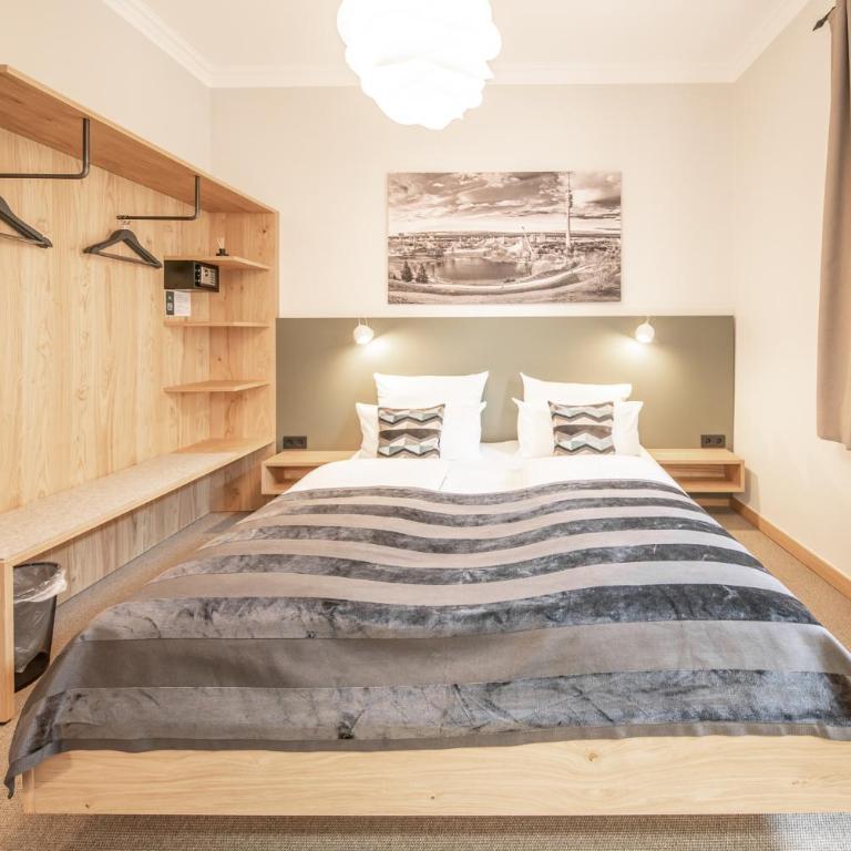 Hotel Am Markt - Double Room - 4