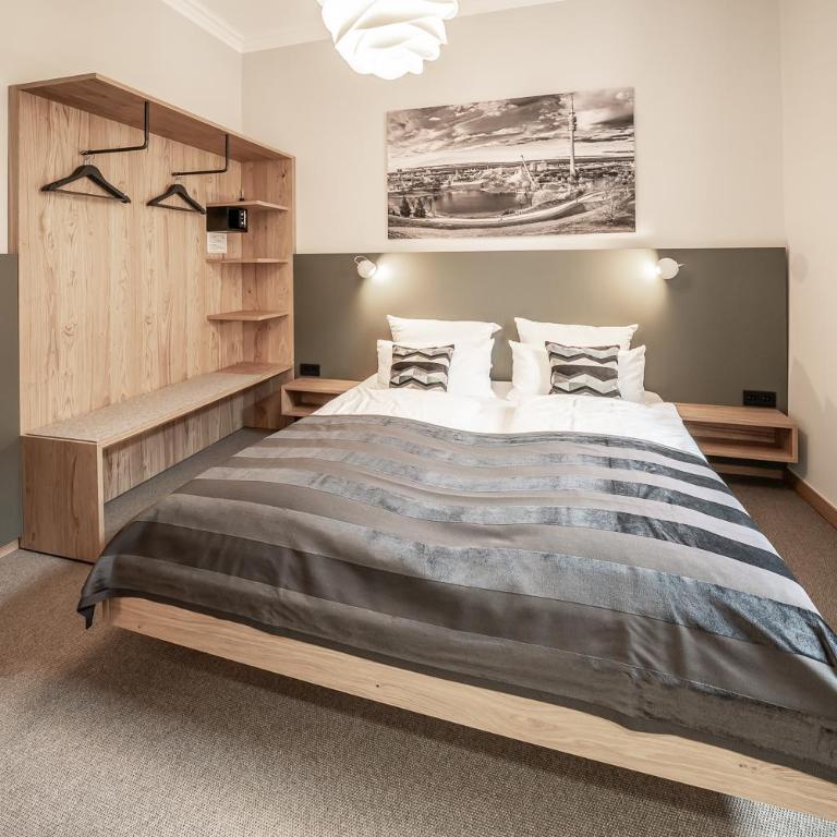 Hotel Am Markt - Double Room - 7