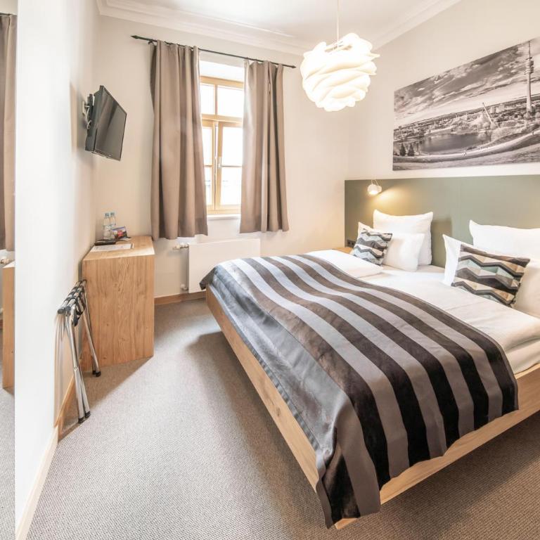 Hotel Am Markt - Double Room - 10