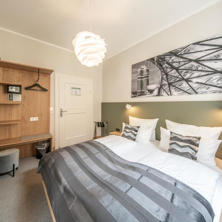 Hotel Am Markt - Double Room - 11