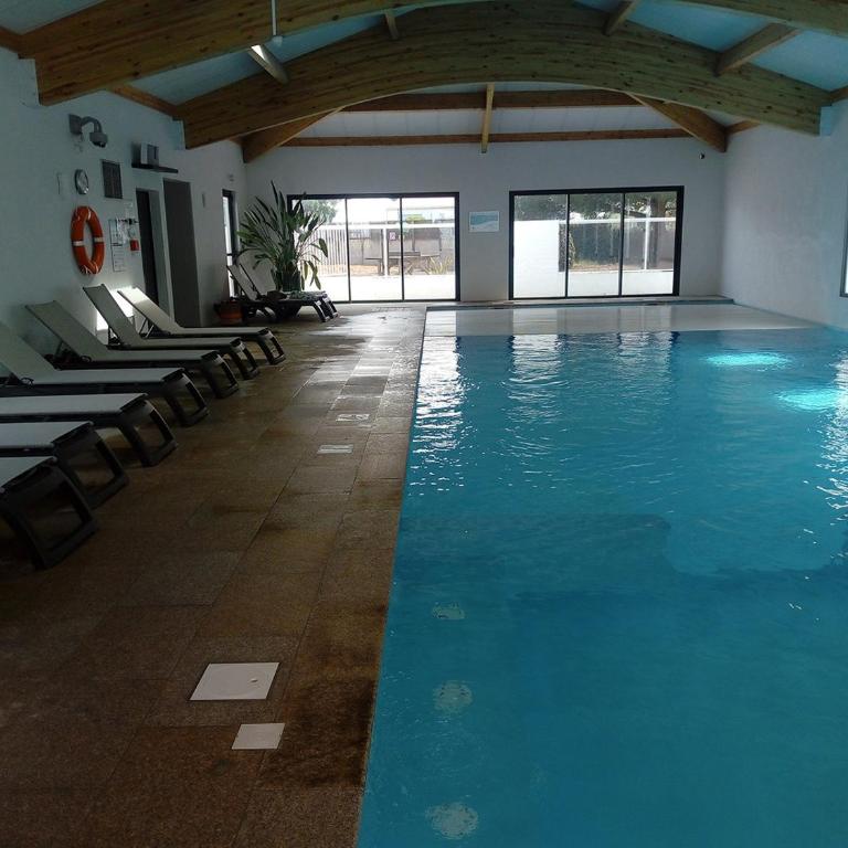 Chalet pour 6, domaine avec piscine - Chalet 3 Chambres - 32