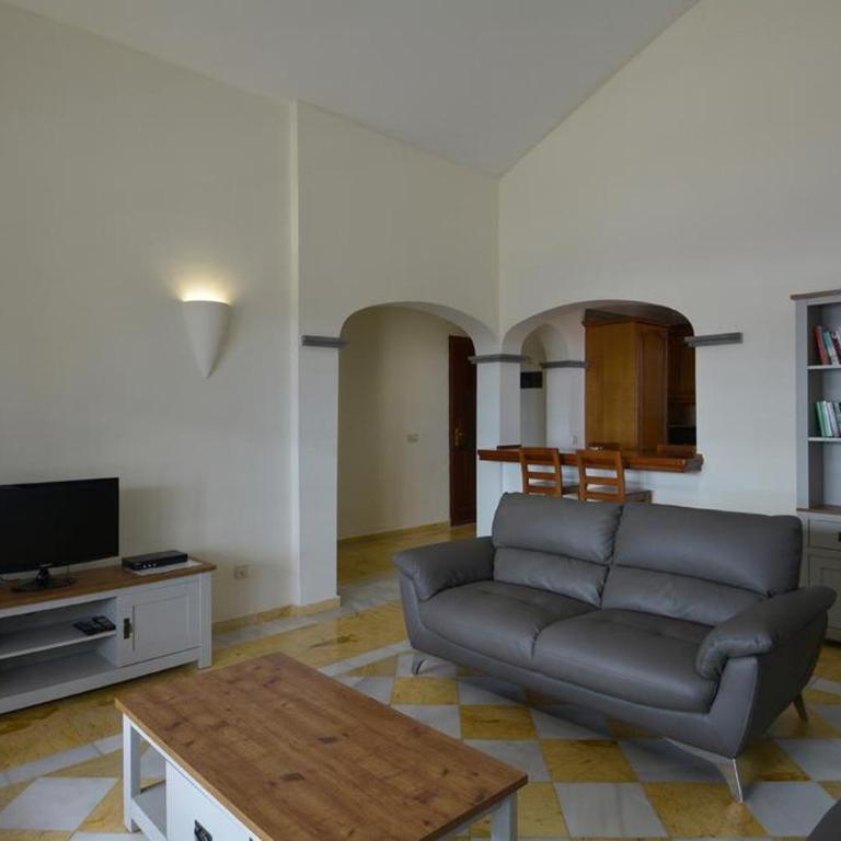 Private Villa with pool Faro Park - Two-Bedroom Villa - 7