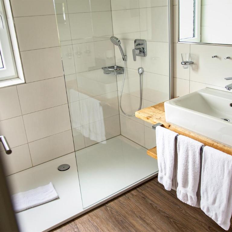 Landhaus Alpenflora - Apartment mit 2 Schlafzimmern - 10
