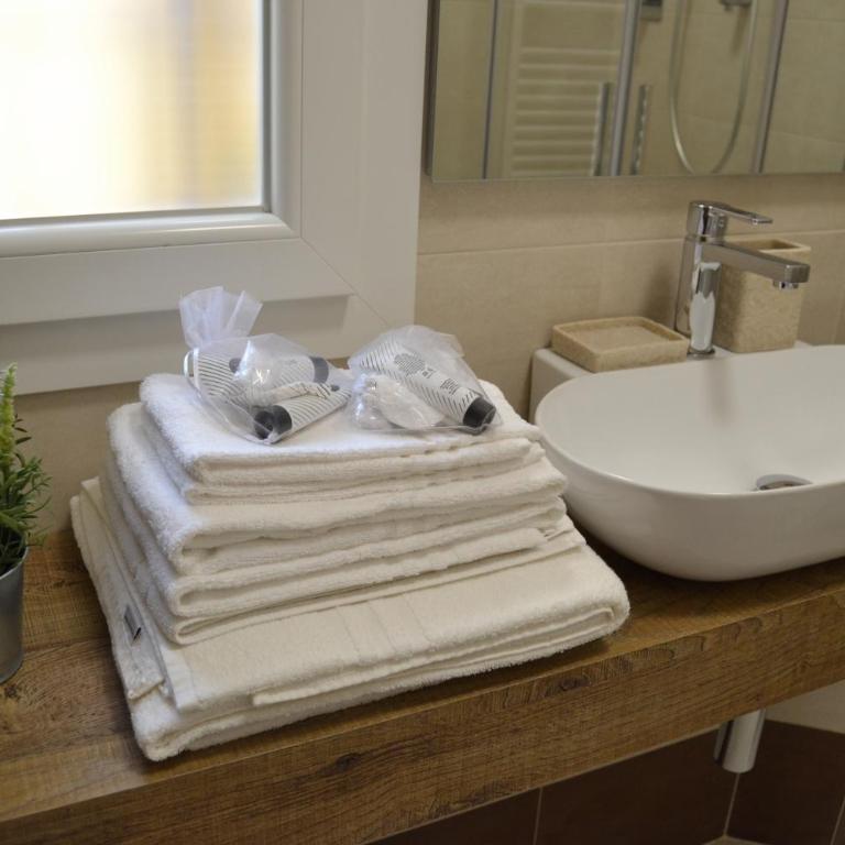 Palazzo Liberty BnB - Camera Doppia con Letti Singoli con Balcone - 4