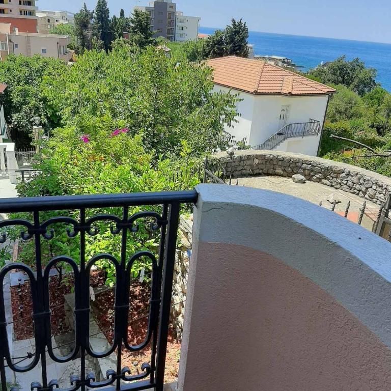 Villa Beba - Studio with Balcony and Sea View (2 Adults) - 3